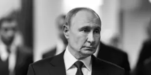 Retskorridor mellem ord og risiko: Putins hårde advarsler efter atomanklager