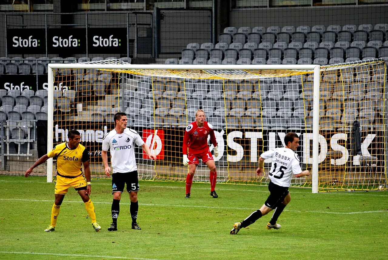 A football match between AC Horsens and Randers FC at Casa Arena Horsens, highlighting the stadium's role in Danish football.