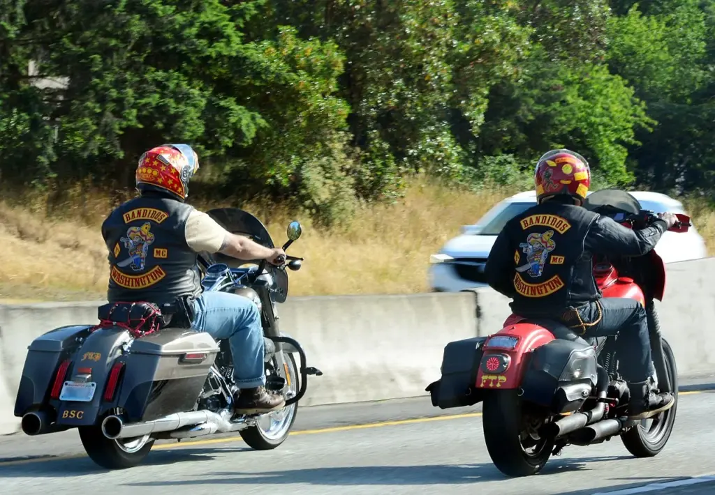 Historisk dom: Bandidos-præsident og topfolk skal i fængsel for hemmelige møder