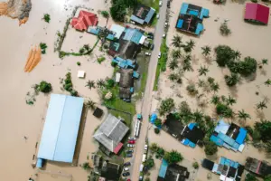 Vandmasserne dræber i Kenya: Mindst 81 bekræftet omkommet