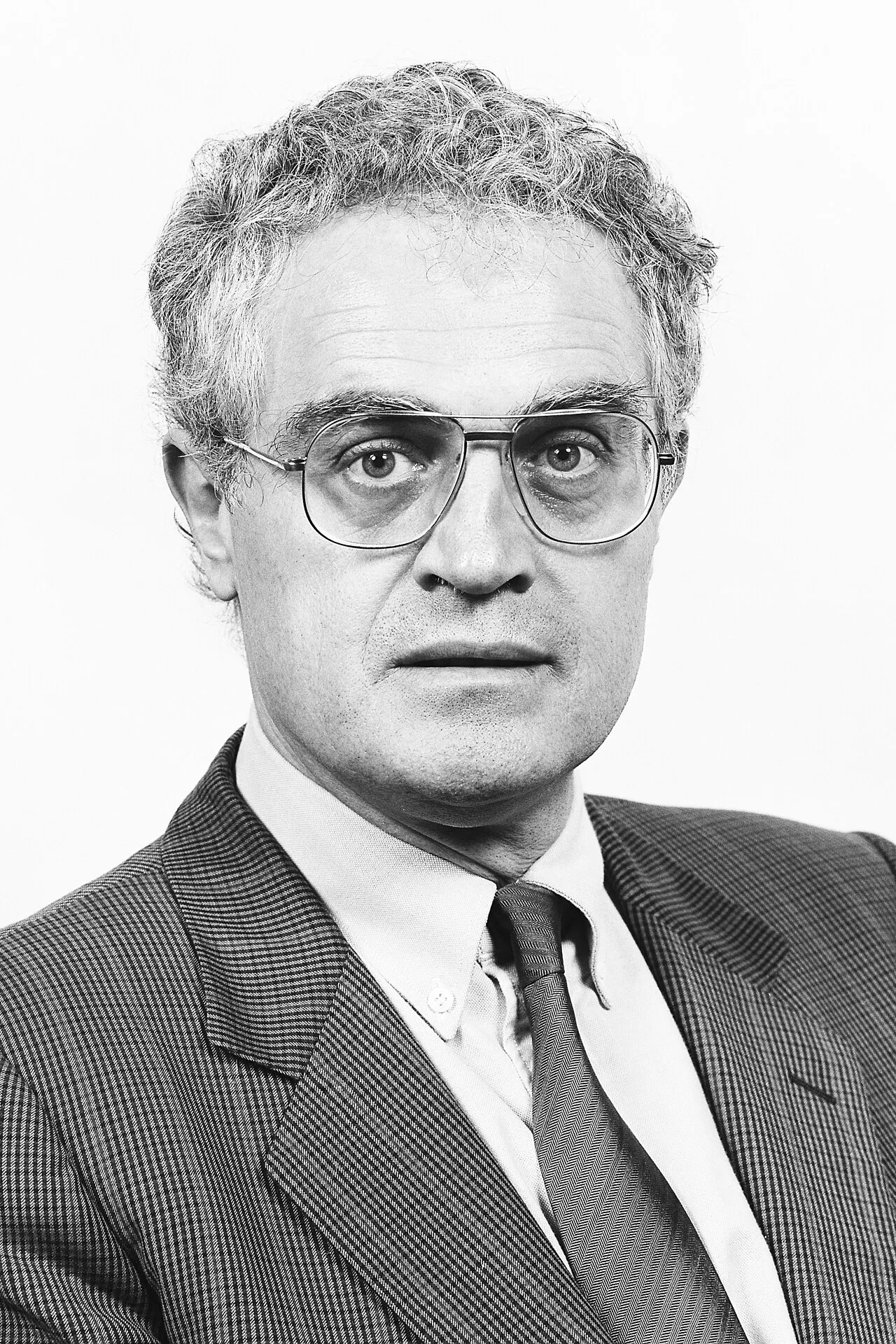A formal portrait of Lionel Jospin, a French politician serving as a Member of the European Parliament in 1984.