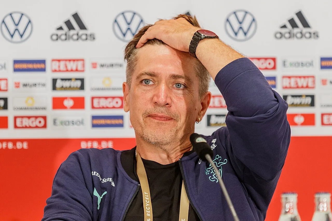 Nils Nielsen, Schweiz's cheftrainer, participates in a press conference ahead of the women's football match against Deutschland.