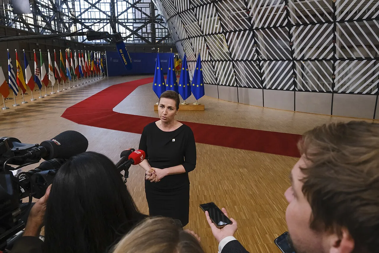 Statsminister Mette Frederiksen fotograferet den 15. december 2022. Billedet egner sig til illustration af dansk politik og regeringsarbejde.