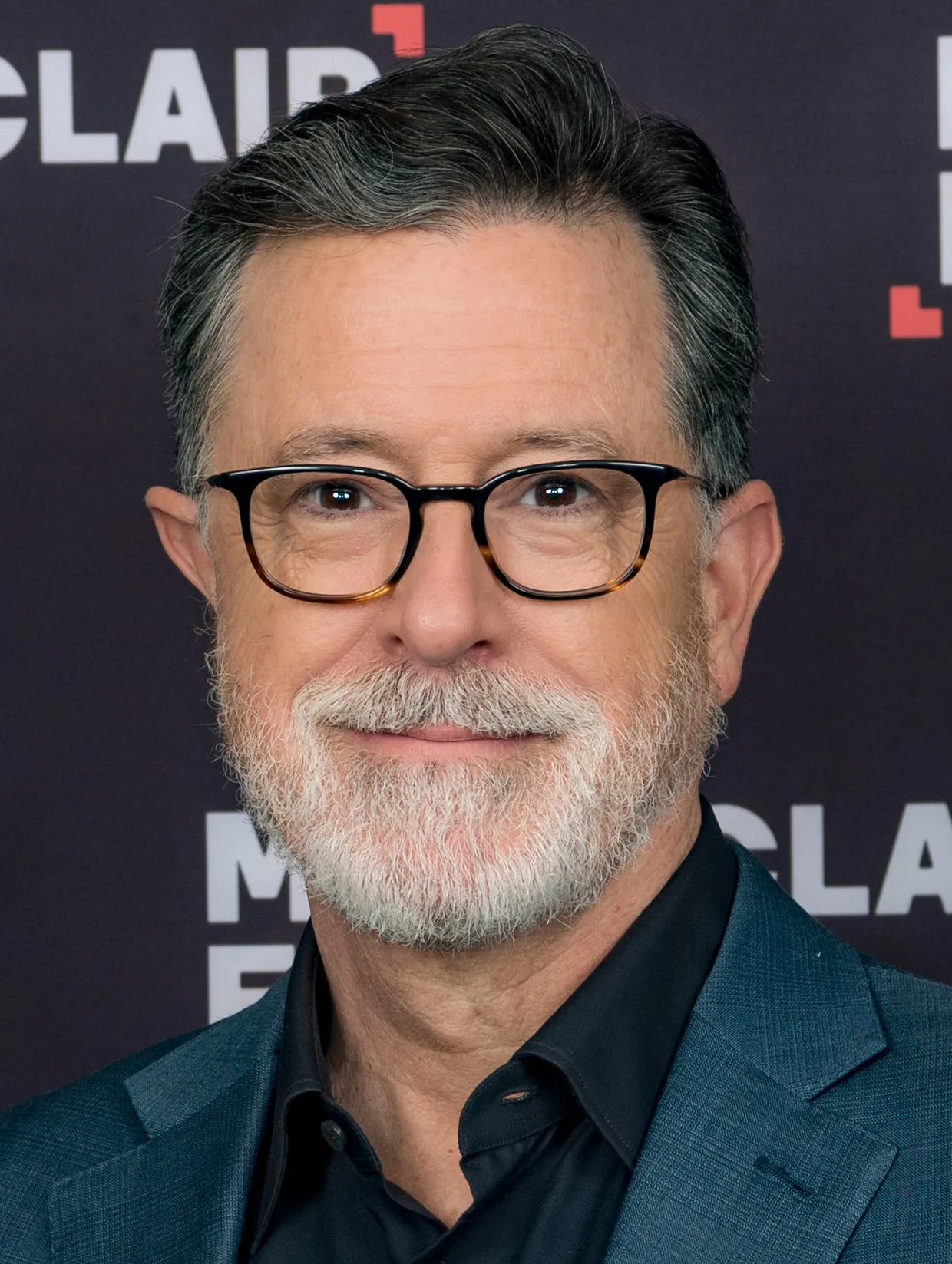 Stephen Colbert ses ved eventen “An Evening With Stephen Colbert & Jim Gaffigan”. Billedet er taget af Neil Grabowsky.