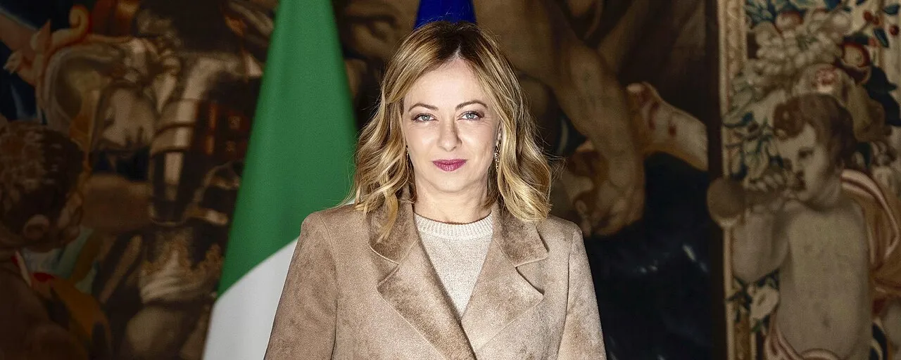 Giorgia Meloni, en italiensk politiker, fotograferet i 2024. Hun er en ledende skikkelse i italiensk politik.