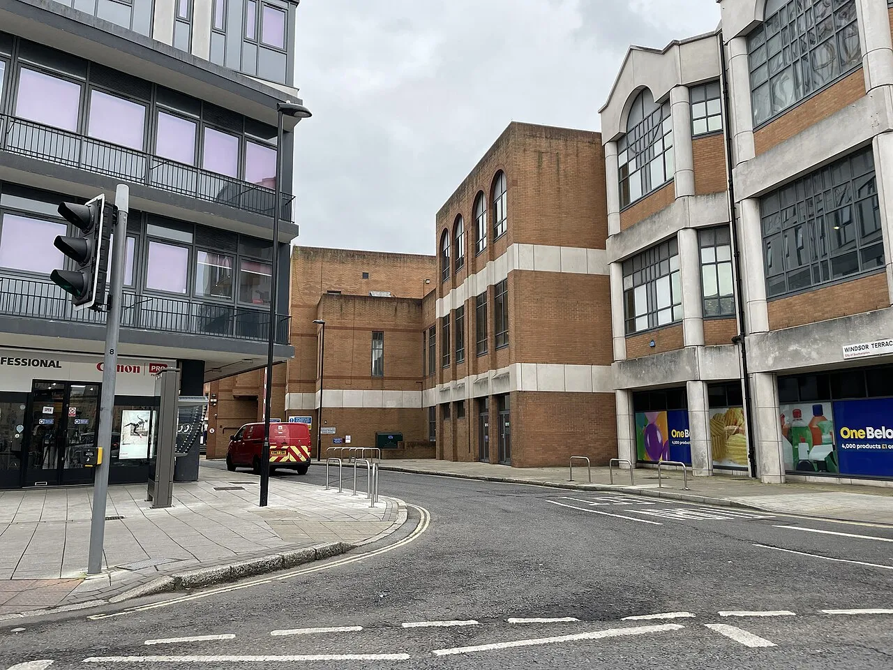 Gadebilledet fra Windsor Terrace i Southampton, fotograferet som et bynært udsnit af området. Billedet viser bebyggelse og vejmiljø i gadeperspektiv.